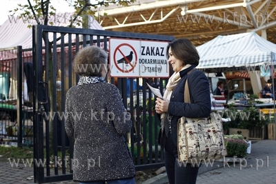 Targowisko miejskie w Sopocie. Kampania wyborcza Ruchu...